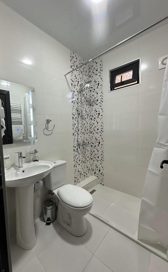 Bina N28 Kutaisi Exterior foto