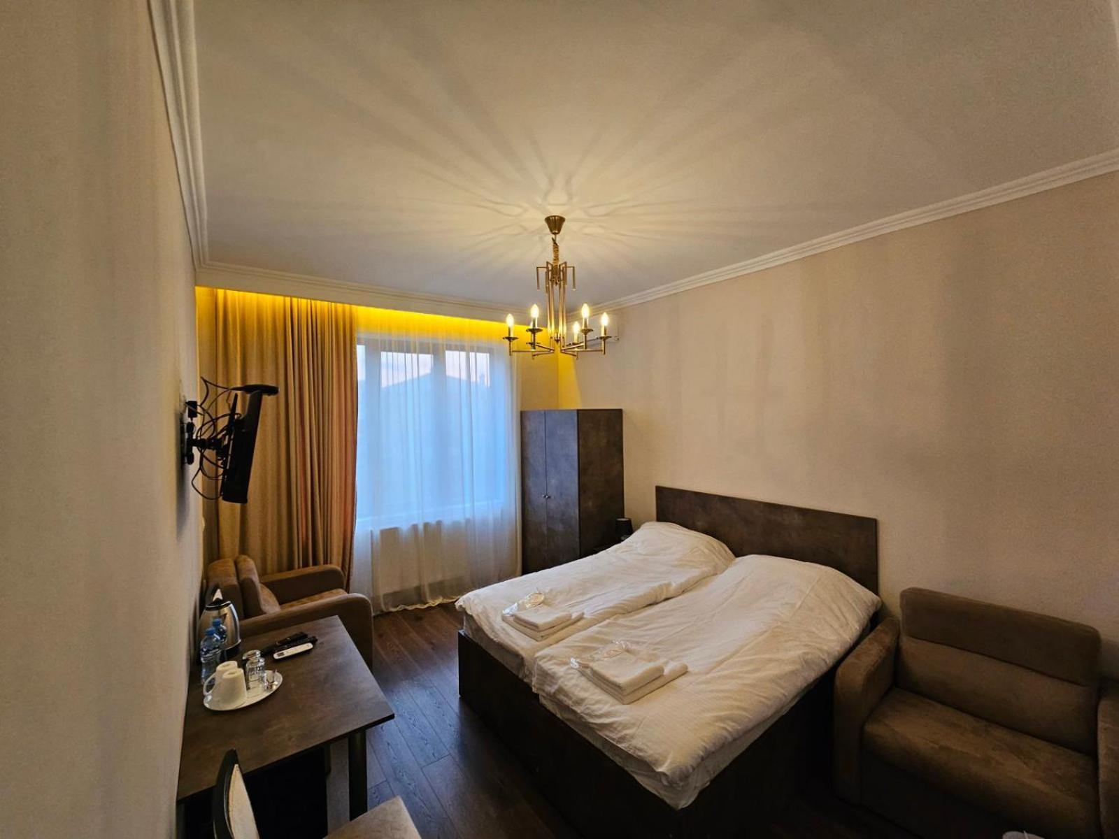 Bina N28 Kutaisi Exterior foto